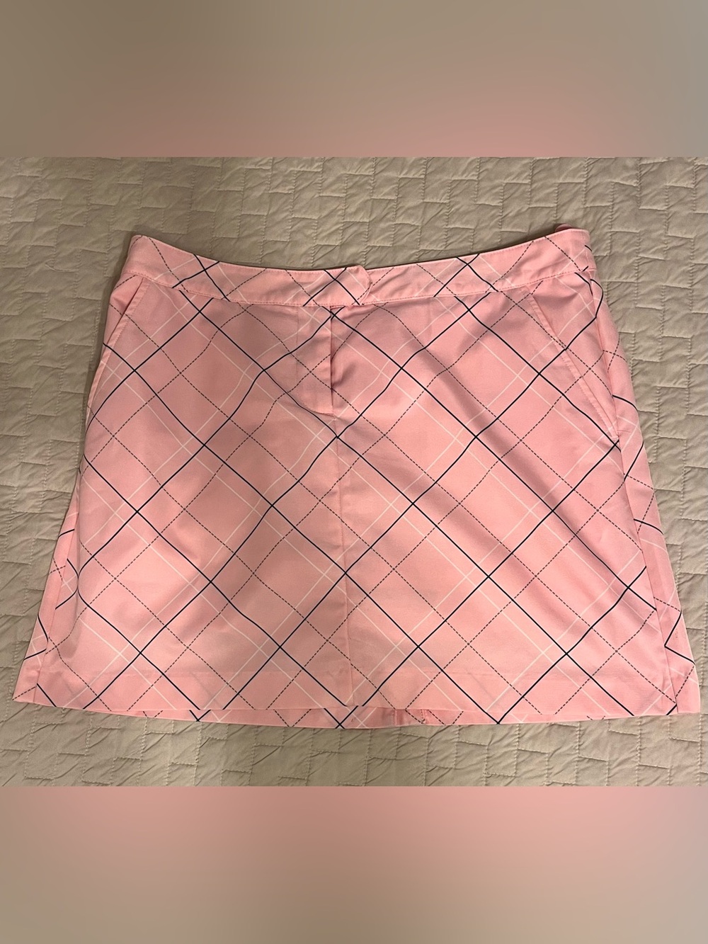 Izod Pink Plaid golf/ tennis skort- 8